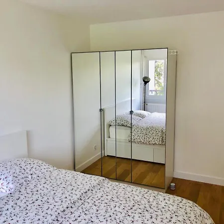 1-chambre Lumineuse Homestay szállás Antony